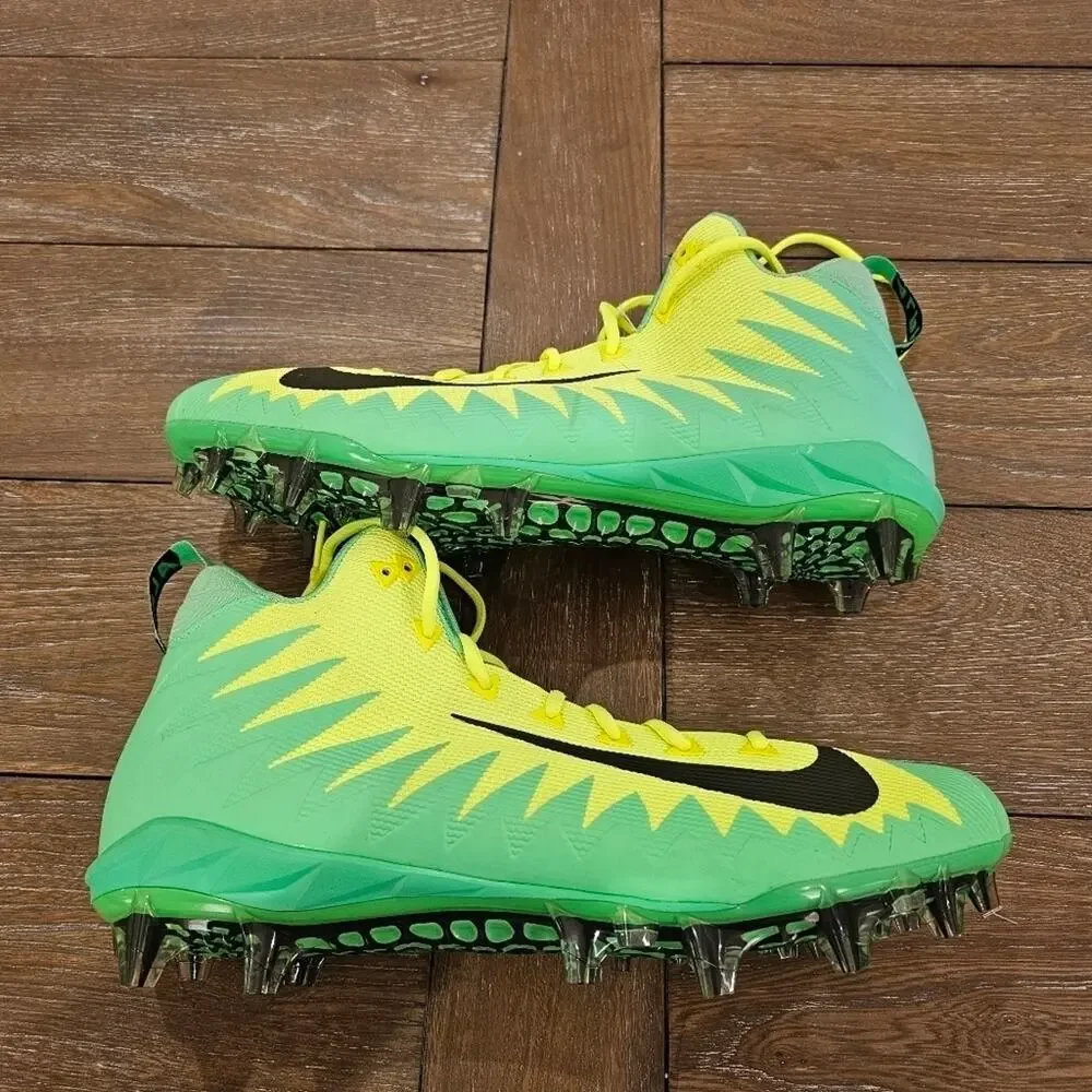 Nike Alpha Menace Football Cleats, Size 16